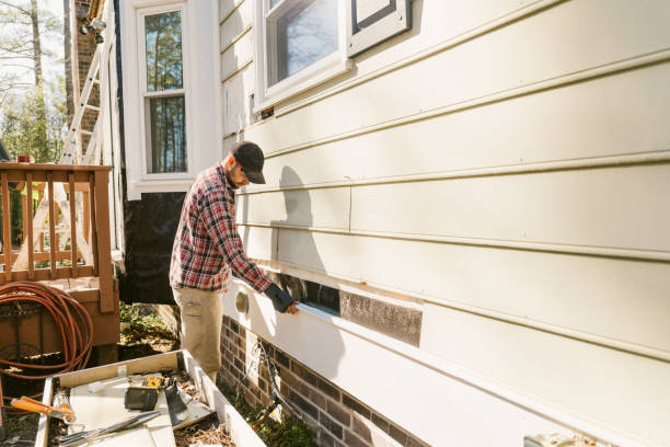 Top rated local Storm Damage Siding Repair specialists in Sharon Center, OH